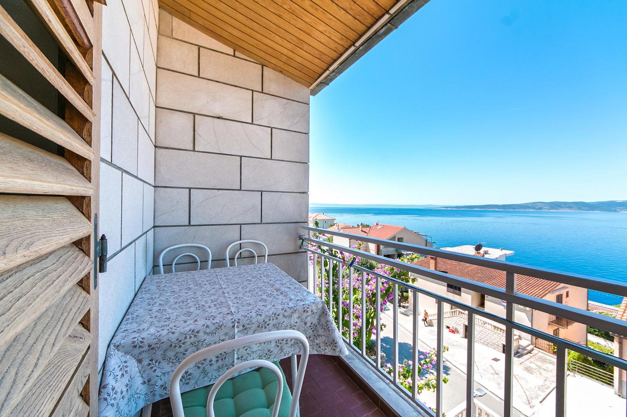 Apartments And Rooms By The Sea Brela, Makarska - 2752 Dış mekan fotoğraf