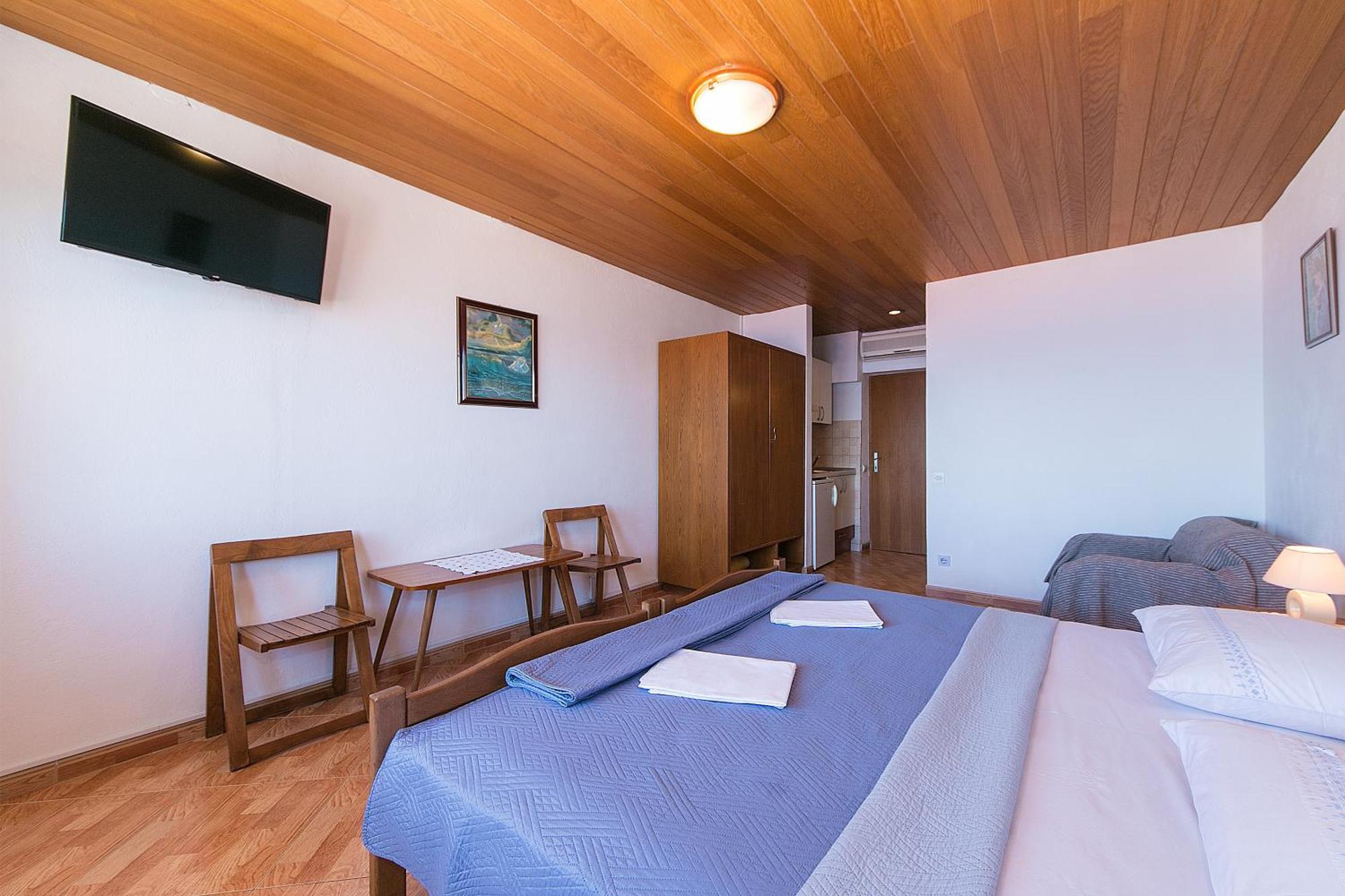 Apartments And Rooms By The Sea Brela, Makarska - 2752 Oda fotoğraf