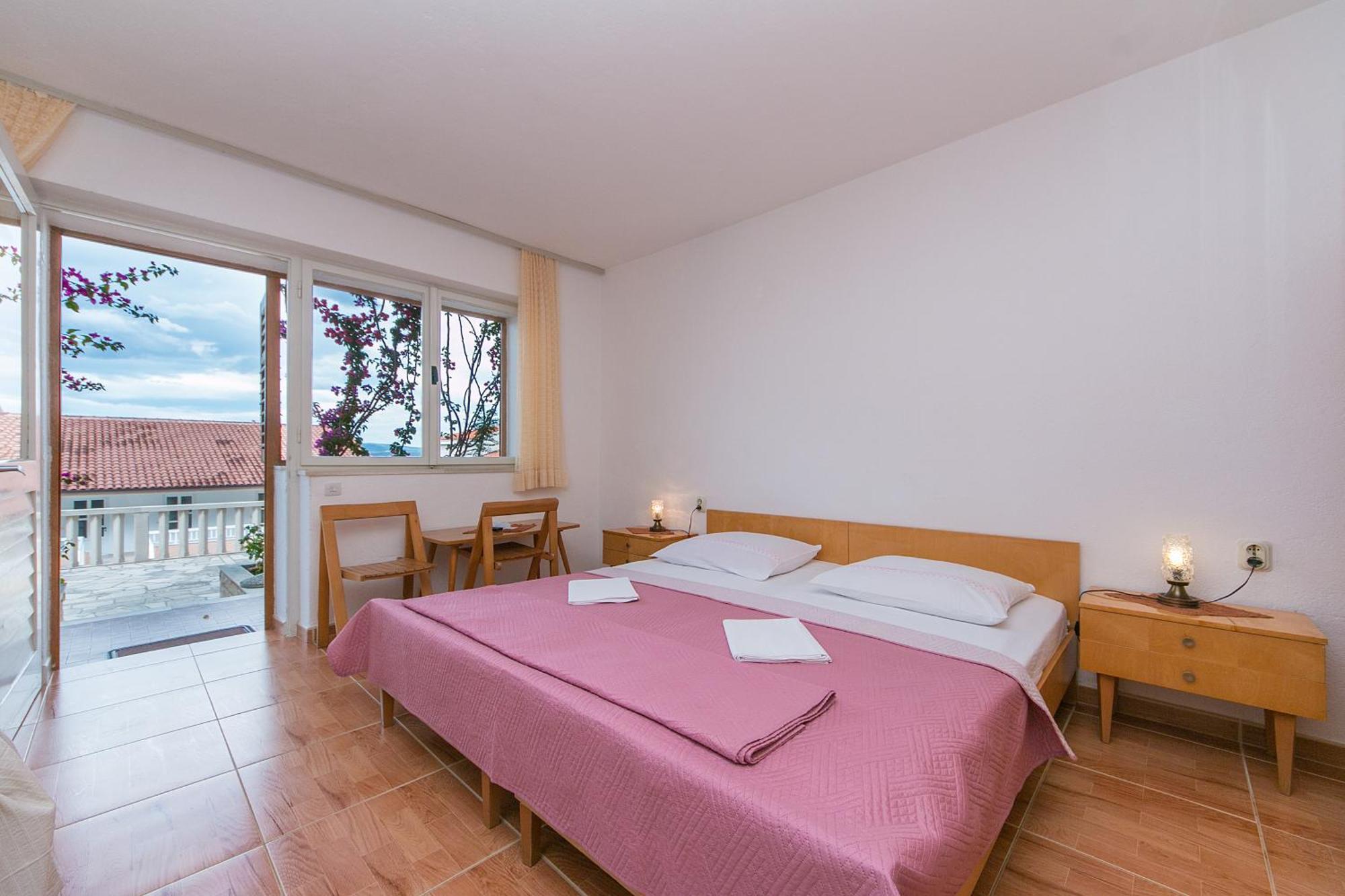 Apartments And Rooms By The Sea Brela, Makarska - 2752 Dış mekan fotoğraf