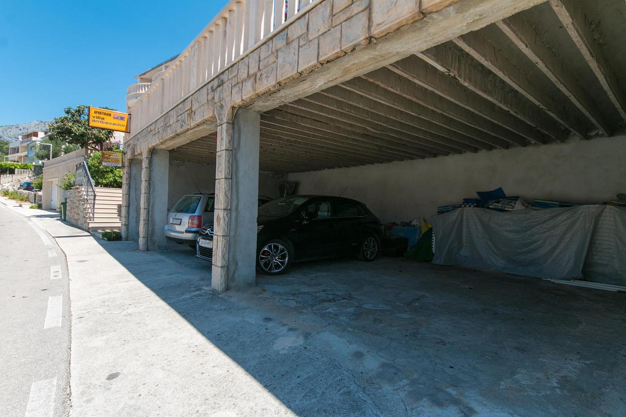 Apartments And Rooms By The Sea Brela, Makarska - 2752 Dış mekan fotoğraf