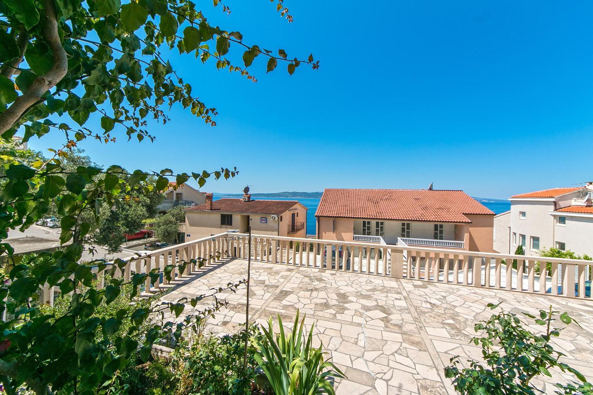 Apartments And Rooms By The Sea Brela, Makarska - 2752 Dış mekan fotoğraf