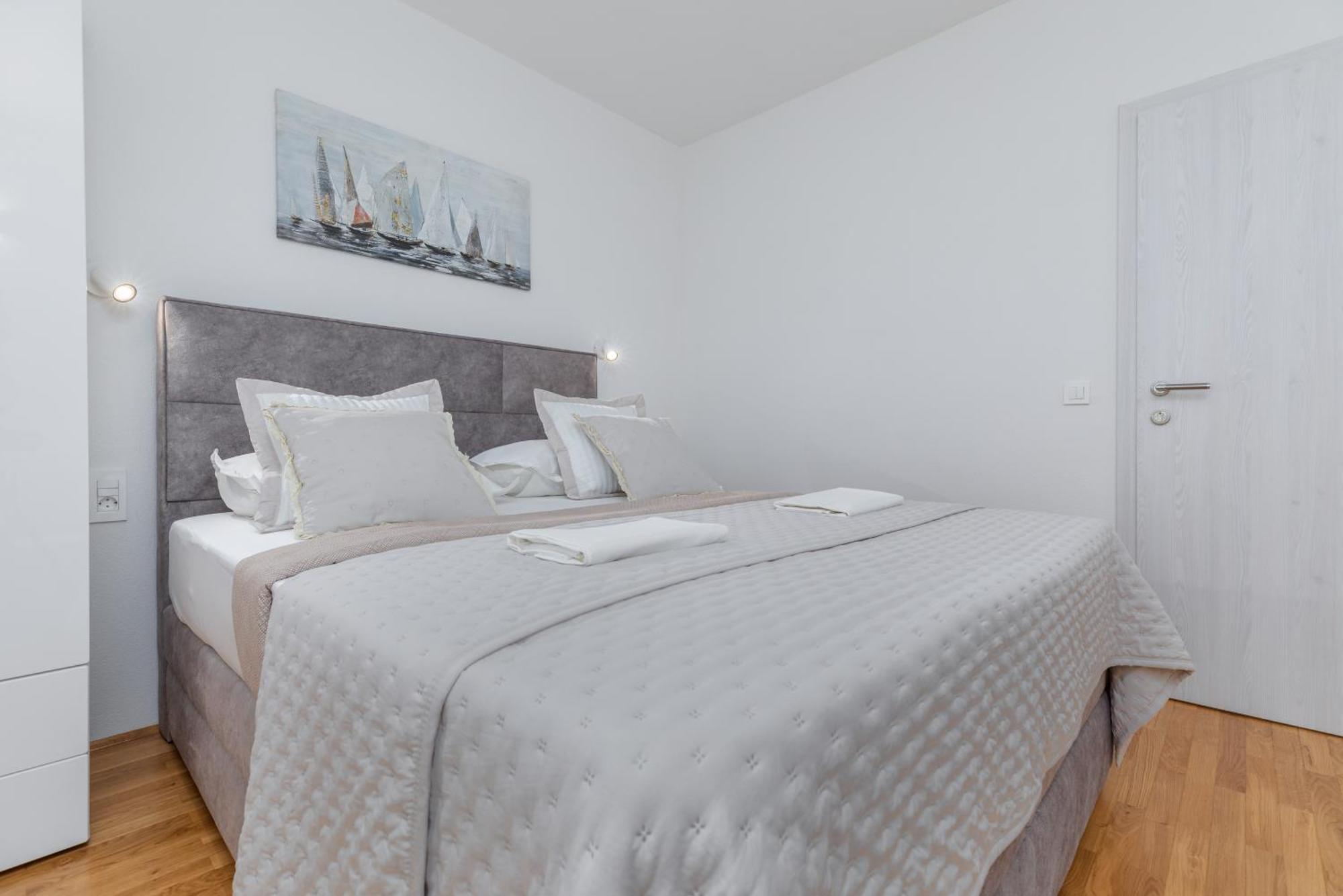 Apartments And Rooms By The Sea Brela, Makarska - 2752 Oda fotoğraf